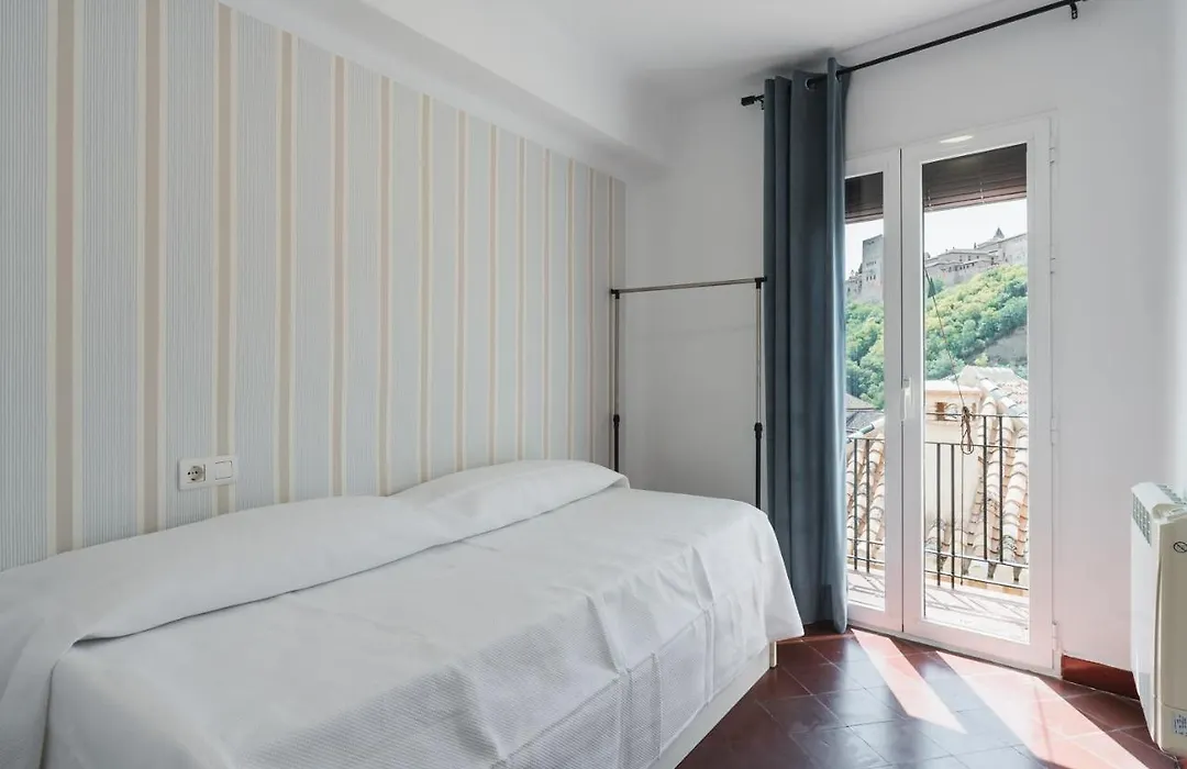 Tuguest Cobertizo Duplex Apartment-1